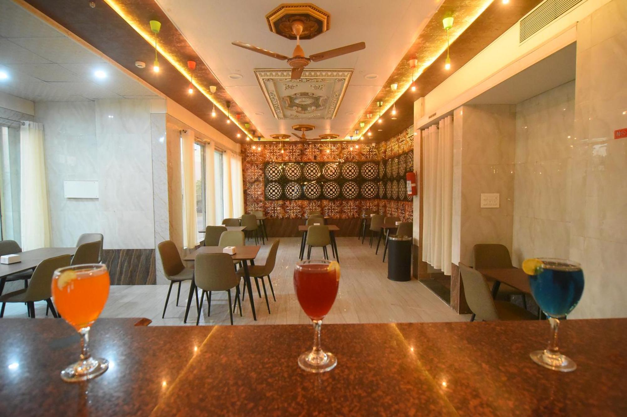 Hotel R Empire Revtree Dawangere Zewnętrze zdjęcie